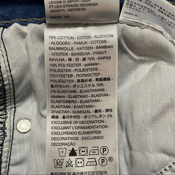 🌺 3 FOR 95 🌺 
LEVI'S Floral Embroidered Mid Rise Skinny Jeans - Picture 7 of 8